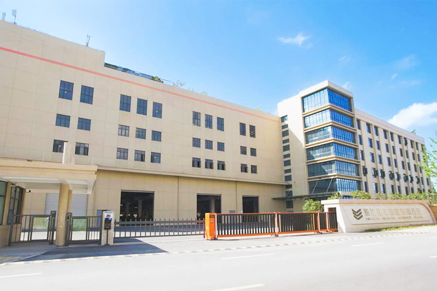 بوابة المصنع